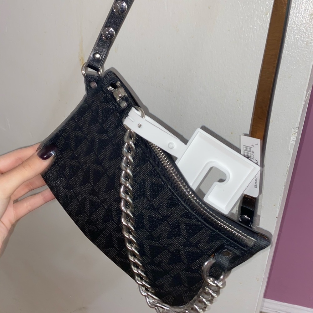 Michael Kors Black Fanny